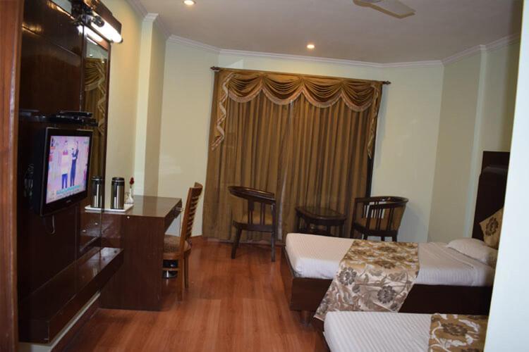 ורנאסי Hotel Vaibhav מראה חיצוני תמונה