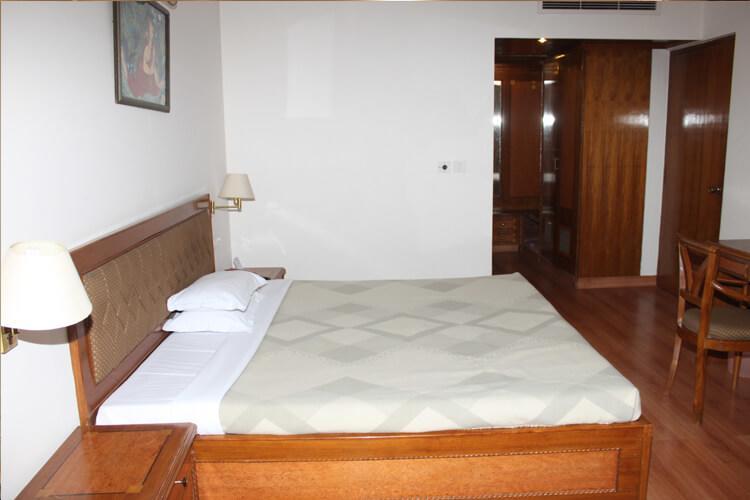 ורנאסי Hotel Vaibhav מראה חיצוני תמונה